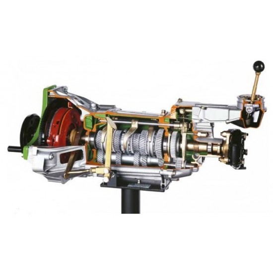 Manuális sebességváltó és tengelykapcsoló (longitudinális) - metszet